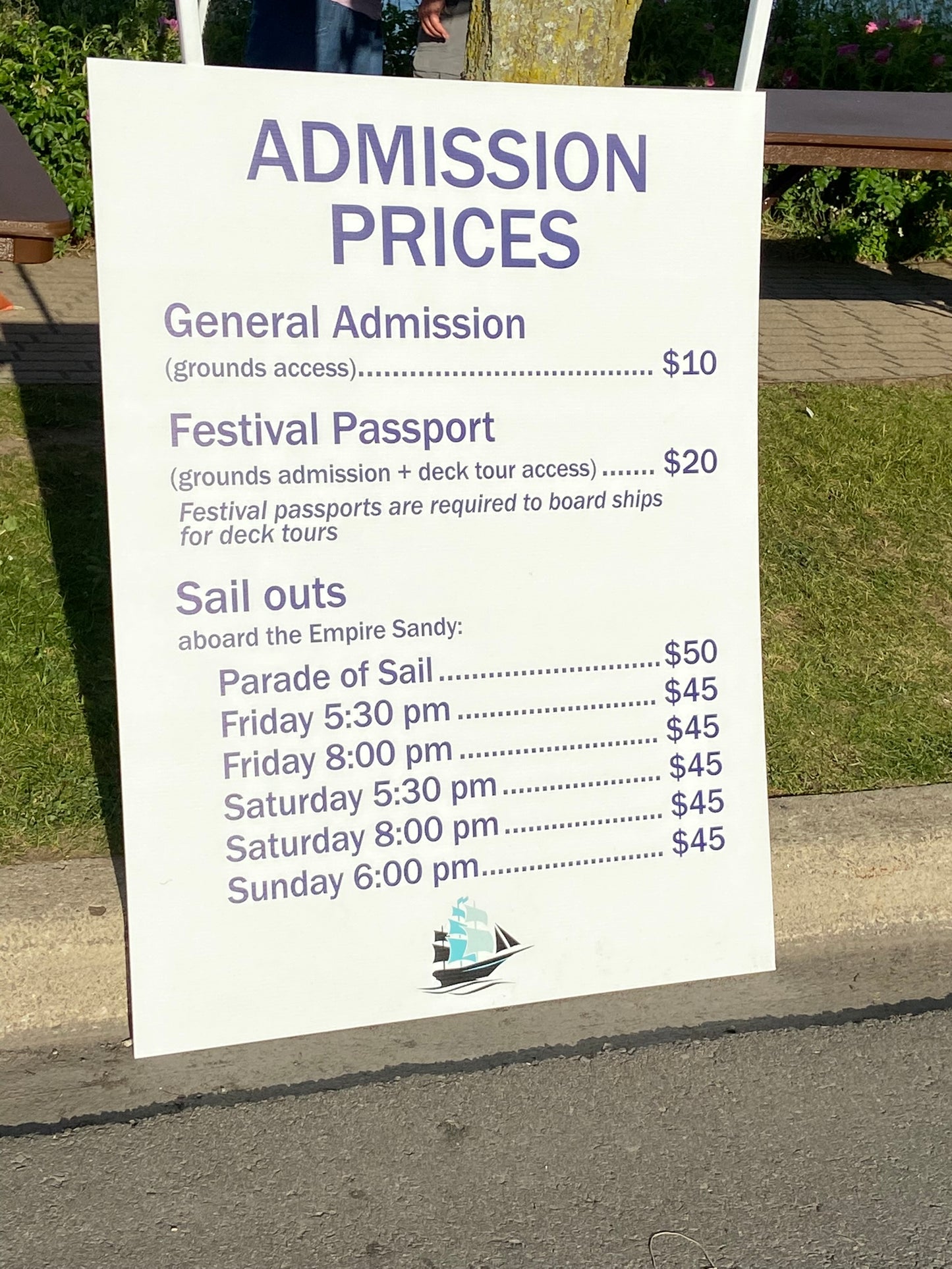 Custom Coroplast Event Signage